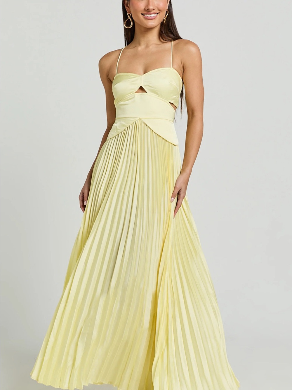 NTW showpo shay maxi dress- sweetheart cut out pleated dress - Picture 2 of 5